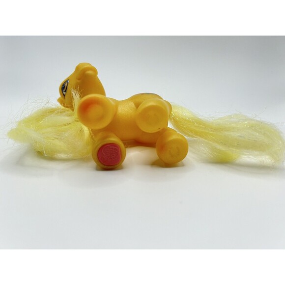 My Little Pony G3 Hasbro 2002 Butterscotch with Yellow Tinsel Hair - Picture 12 of 15